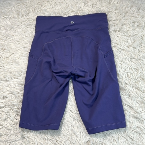 Lululemon Invigorate High-Rise Short 10" Midnight Orchid - Picture 4 of 6